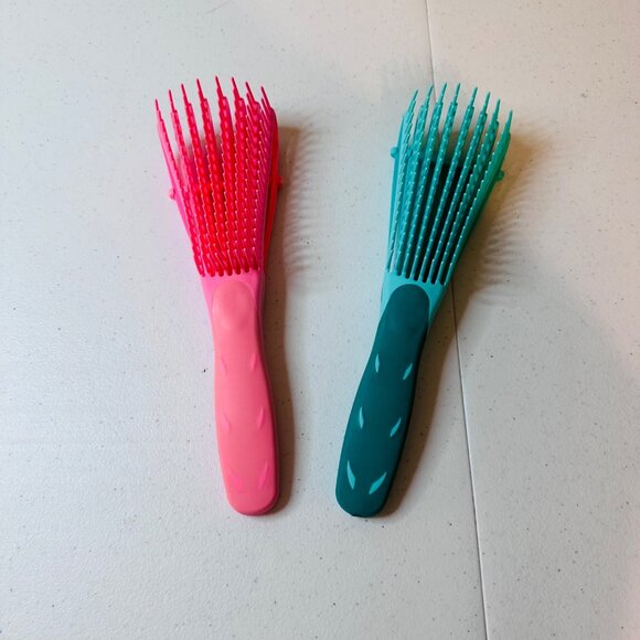 Detangling Hair Brush Set Pink & Green Flexible Bristles For Tangle-Free Hair - Picture 1 of 6